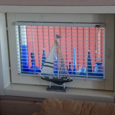 Nyaraló Ranta-sumpun Helmi 10 House With Sauna Hailuoto