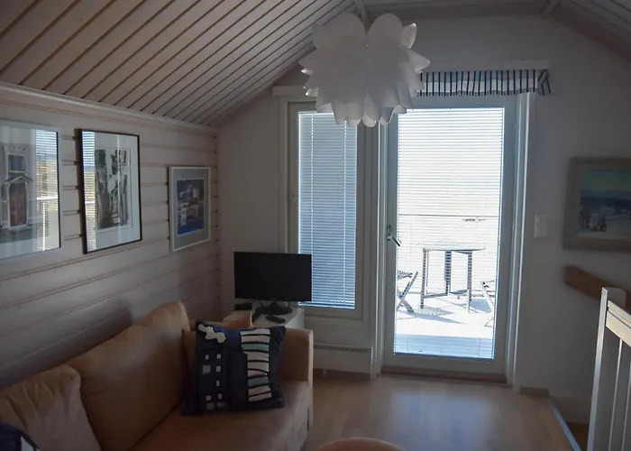 Ranta-sumpun Helmi 10 House With Sauna 海卢奥托